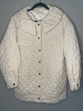 Load image into Gallery viewer, Quilted Corderoy Jacket
