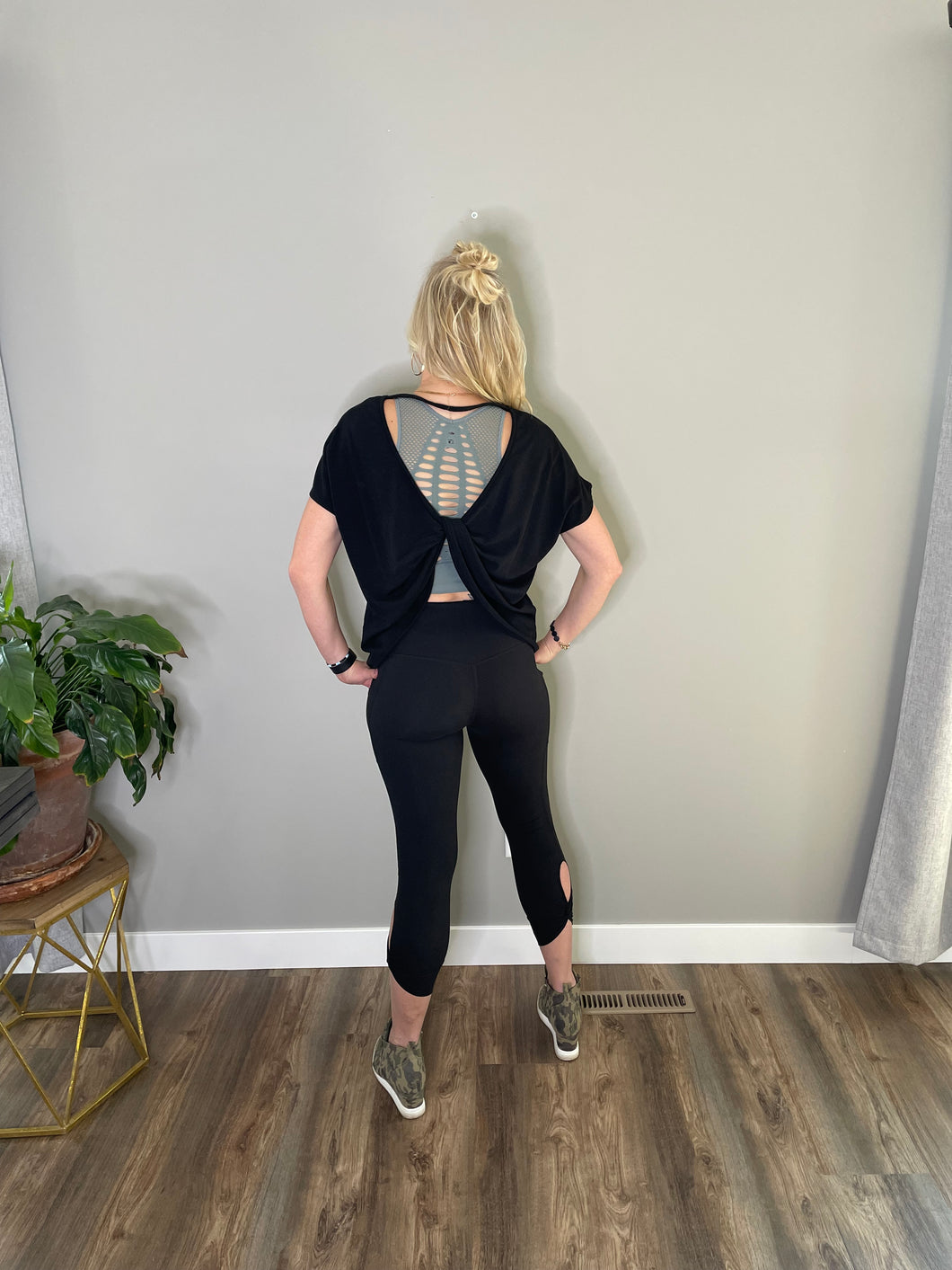 Cora Twist Back Tee